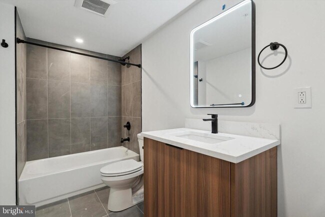 Foto del edificio - 808 N 3rd St