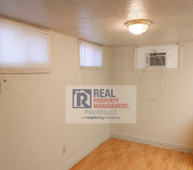Building Photo - 791-793 McKinley Ave