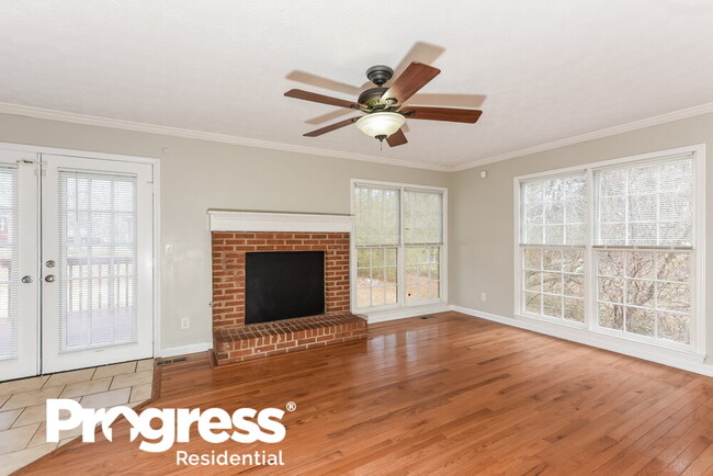 Foto del edificio - 6520 Swift Creek Dr