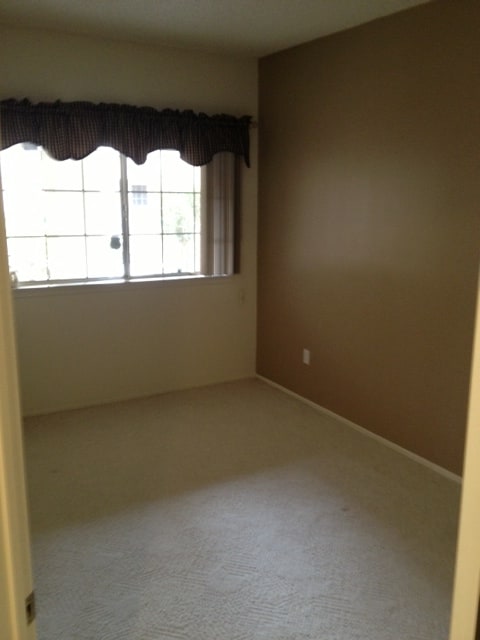 Foto del edificio - 2 BEDROOM IN 55+ COMMUNITY OF JESS RANCH