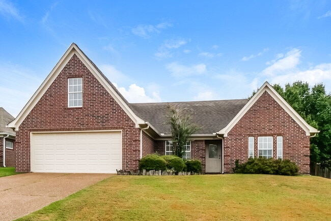 Building Photo - 35 Willow Crest Dr