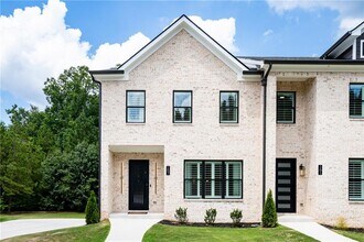 Building Photo - 161 Brush Creek Ct
