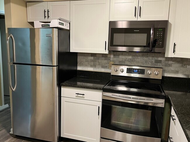 Foto del edificio - 1440 Slade Ave