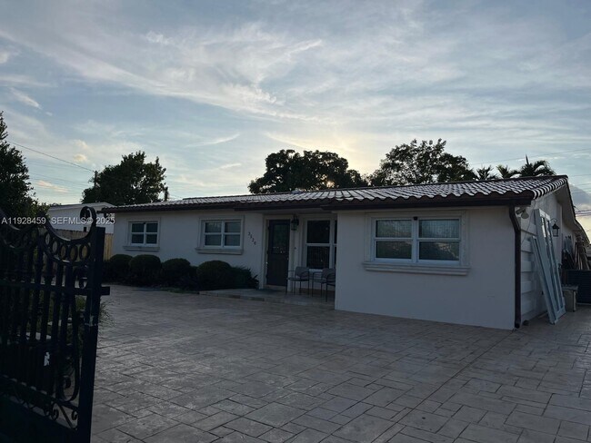 Foto del edificio - 3520 SW 104th Ave