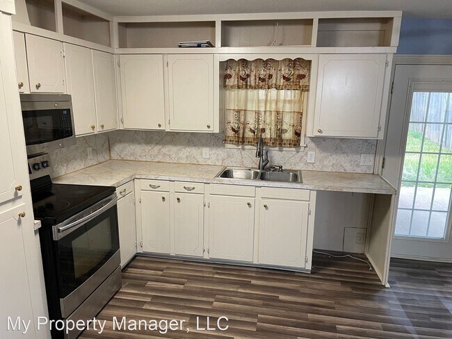 Foto del edificio - 4 br, 2 bath House - 9220 N Southland Park...