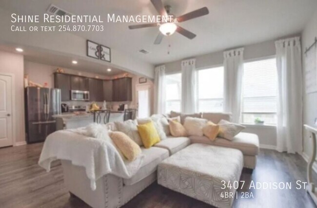 Foto del edificio - 3407 Addison St