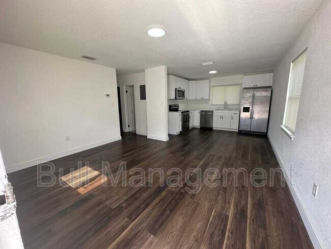 Building Photo - 2118 Mara Ct