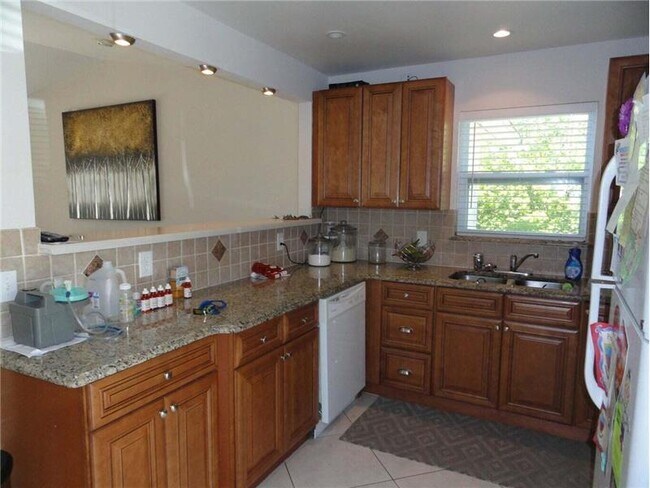 Foto del edificio - 1057 SW Abingdon Ave