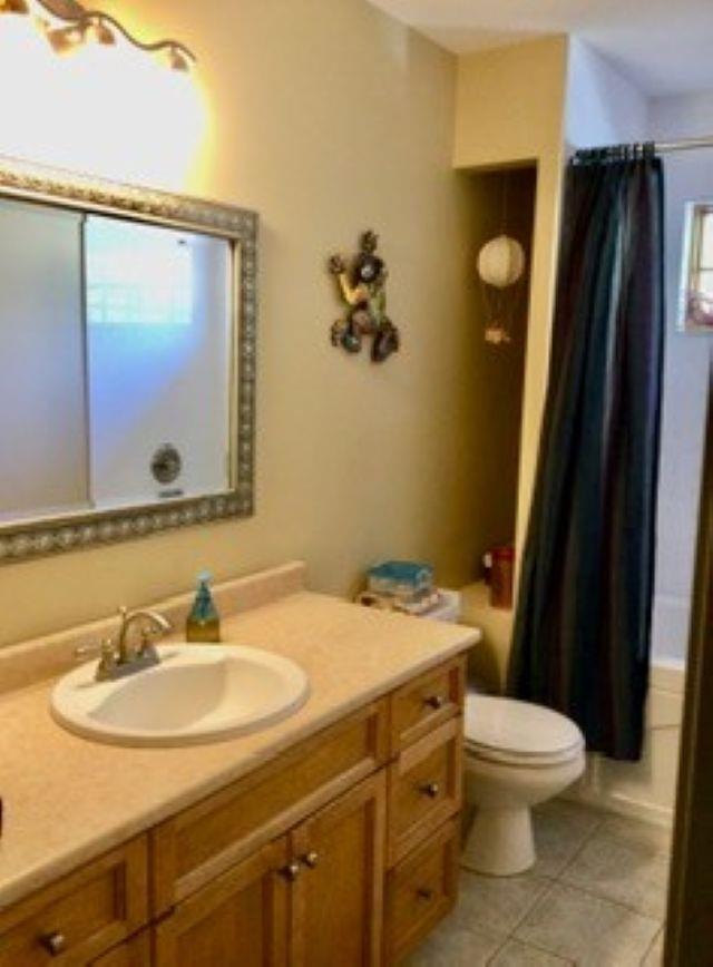 Photo du bâtiment - 168** PEACE PARK DRIVE