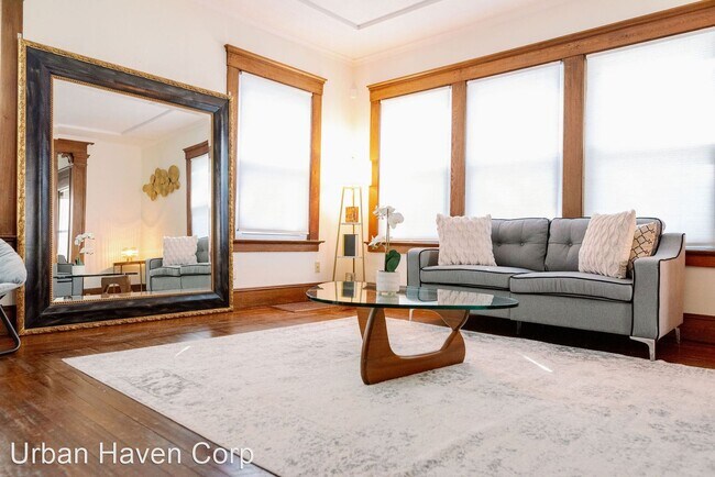 Foto del edificio - 5 br, 2.5 bath House - 409 NORTON PARKWAY