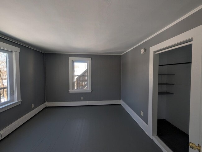 Foto del edificio - 13-15 Walnut Street Unit 6