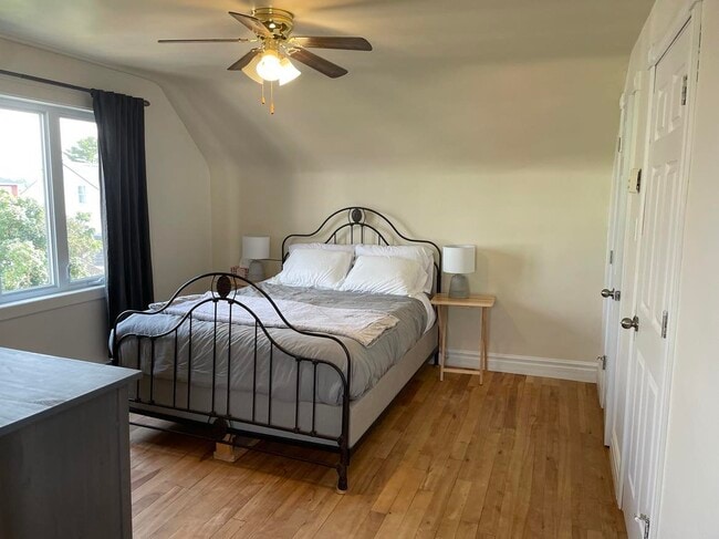 Building Photo - 44 Rue Sainte-Marie