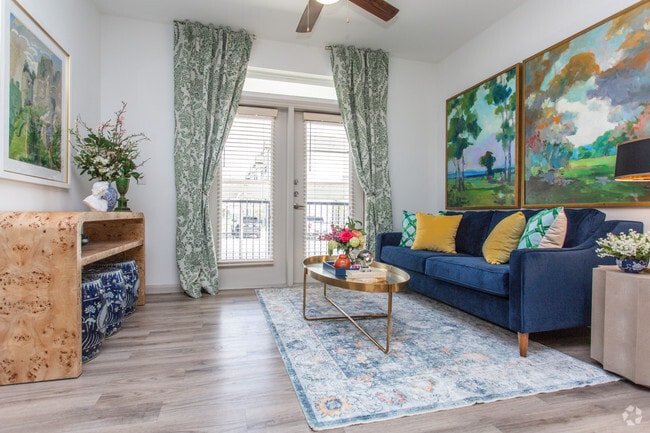 2 Br, Living Room - Forest Pines Apartments