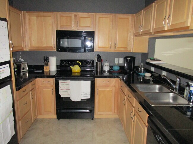 Foto del edificio - 2975 W 119th Ave