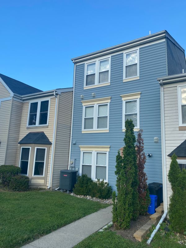 Foto del edificio - 1764 Wilcox Ln