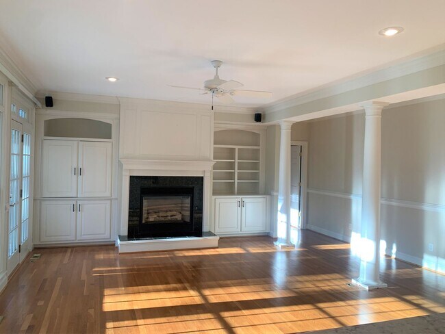 Foto del edificio - 101 Westbury, Williamsburg, VA  23188