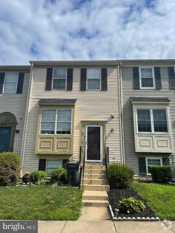 Building Photo - 3078 Antrim Cir