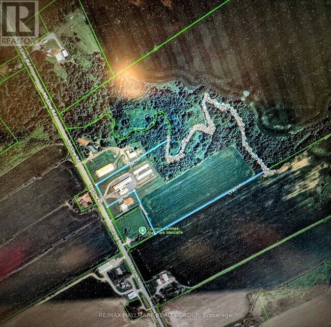 Building Photo - 1579 9th Line Rd