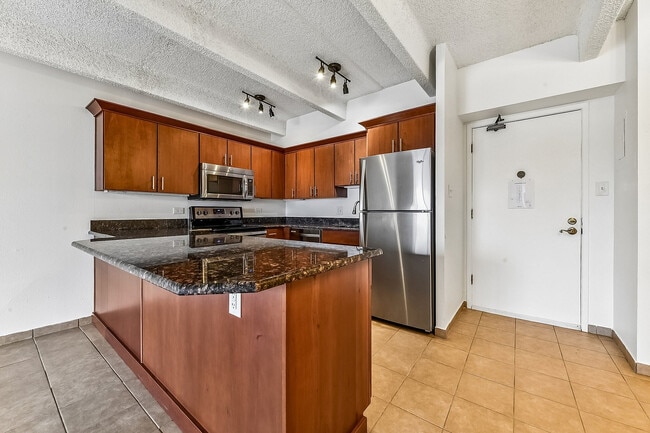 Building Photo - The Denver House