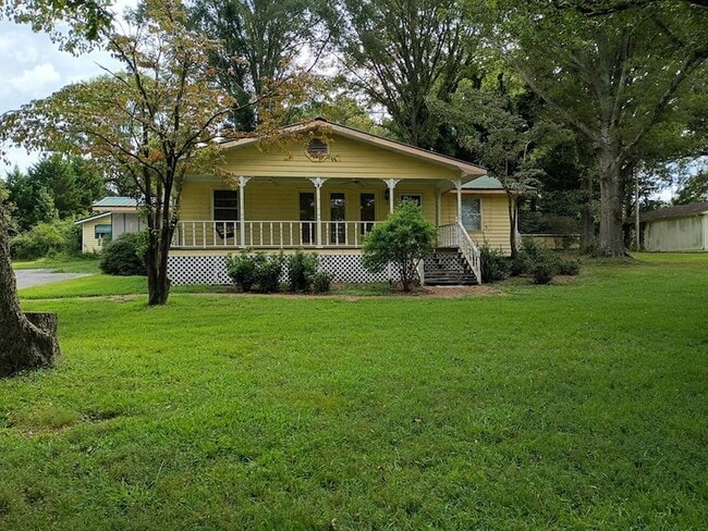 Building Photo - 260 Cochran Rd