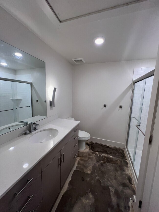 Building Photo - 1172 Graystone Way