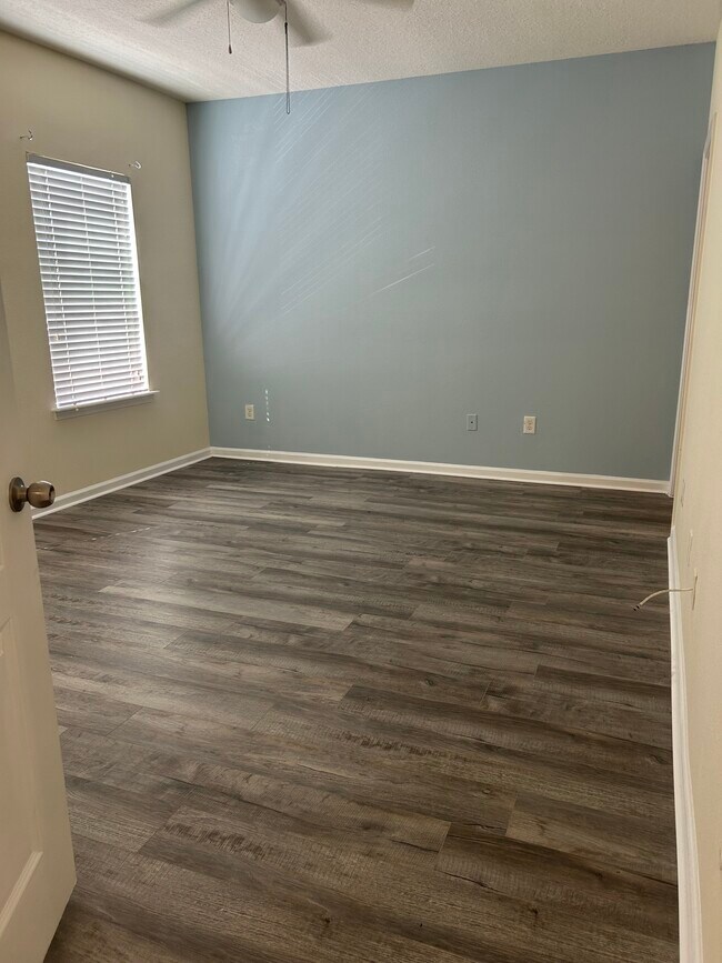 Foto del edificio - 4991 Key Lime Dr