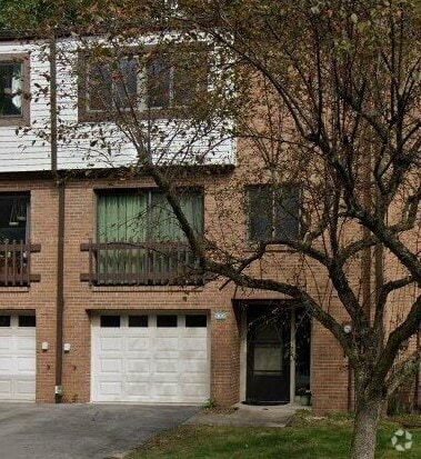 Building Photo - 306 Springwater Ct