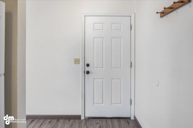 Foto del edificio - 876 N Wesglenn Cir