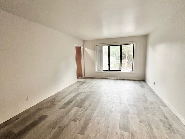 Building Photo - 420 Lordwith Dr