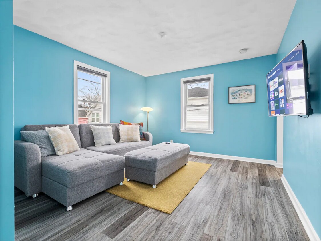 20 Devens St Unit 4 Bed, Everett, MA 02149 Apartments in Everett, MA