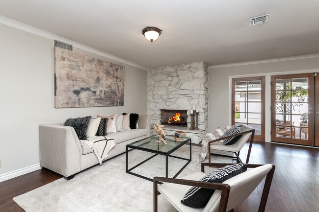 Foto del edificio - 13463 Chandler Blvd