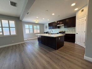 Building Photo - 5418 Halas Ct