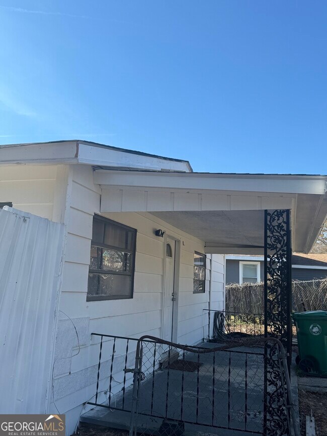Foto del edificio - 7314 Union Grove Rd