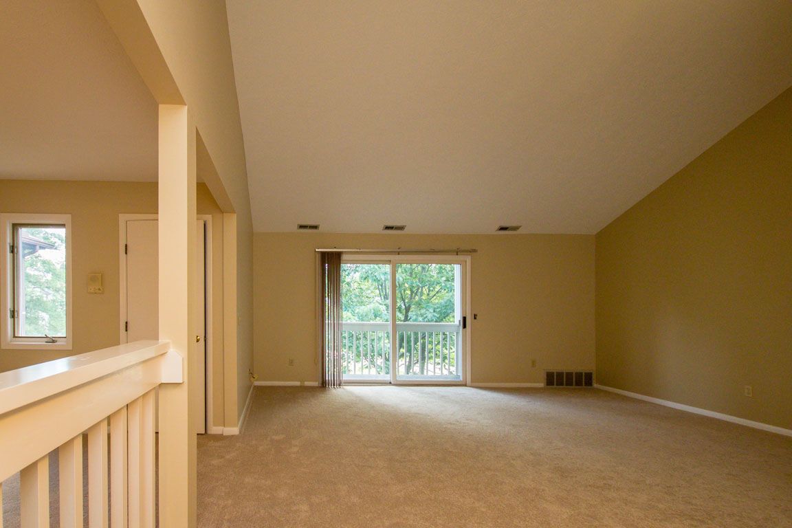 Primary Photo - 7132 Village Dr