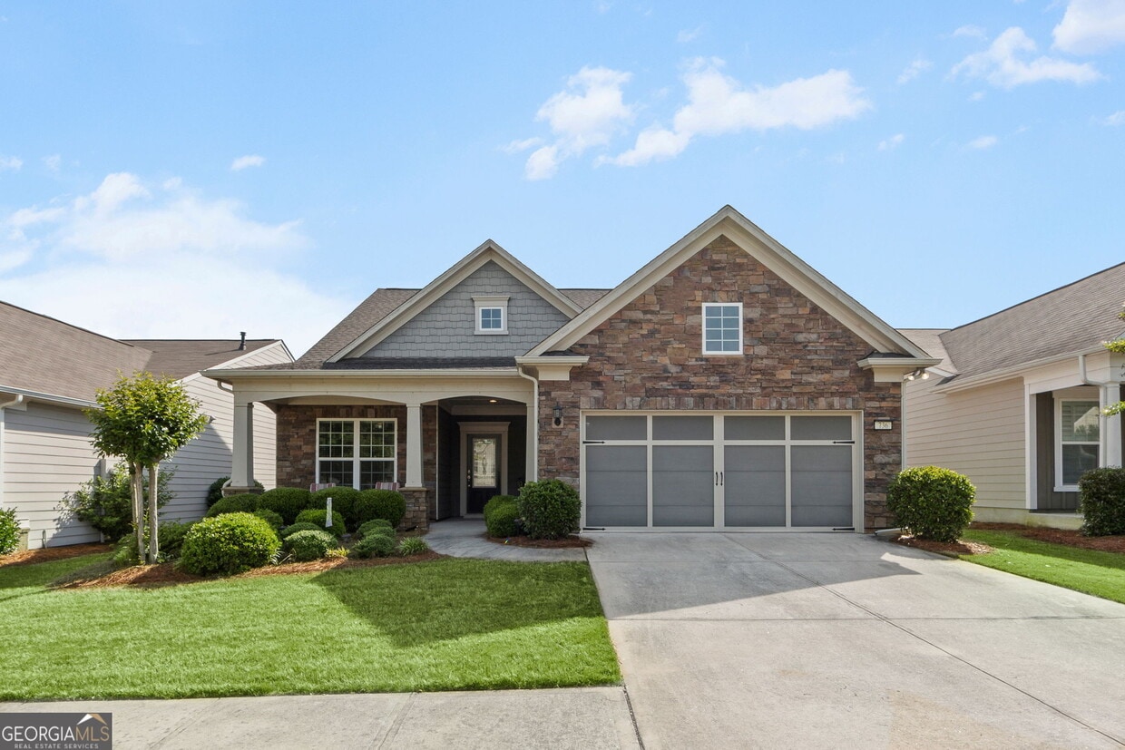 Primary Photo - 736 Firefly Ct