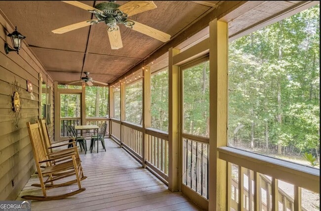 Foto del edificio - 9947 Doublehead Gap Rd