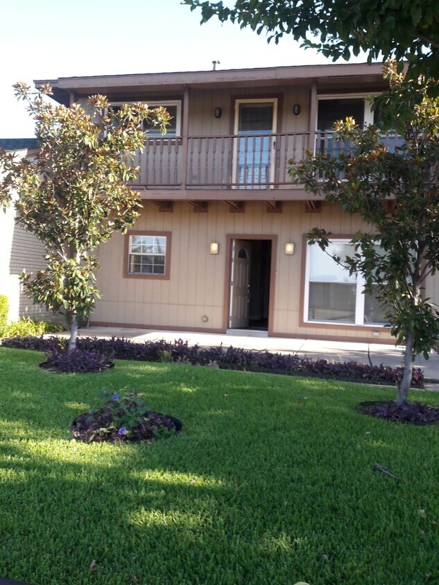 1400 Hillside Dr, Plano, TX 75074 Townhome Rentals in Plano TX