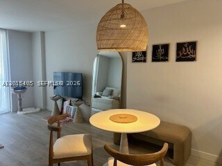 Building Photo - 401 Ocean 525
