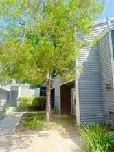 Building Photo - 25367 Pine Creek Ln