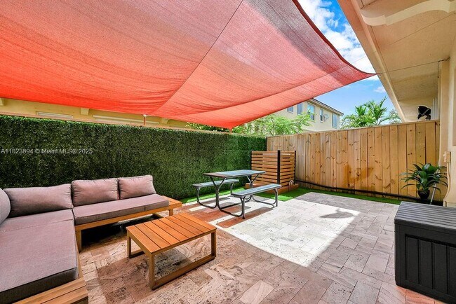 Foto del edificio - 12857 SW 134th St
