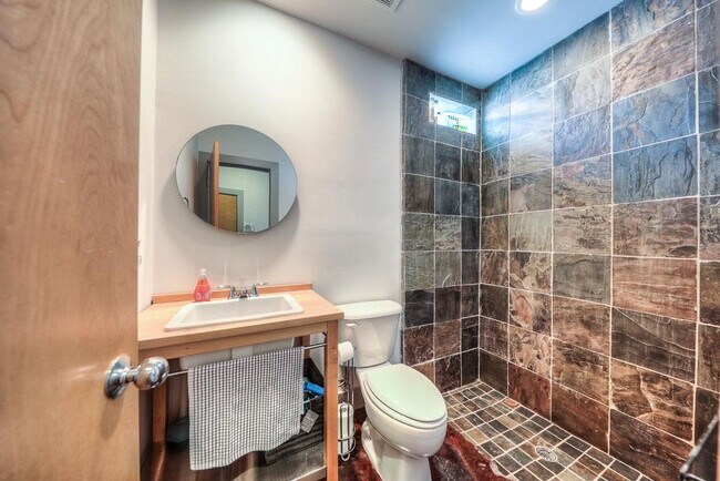 Foto del edificio - 2310 Union St