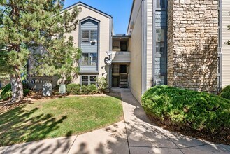 Building Photo - 16153 E Alaska Pl