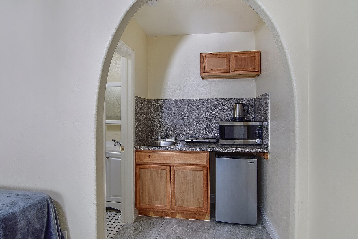 West Adams Studio Apartments Apartments in Los Angeles, CA Westside