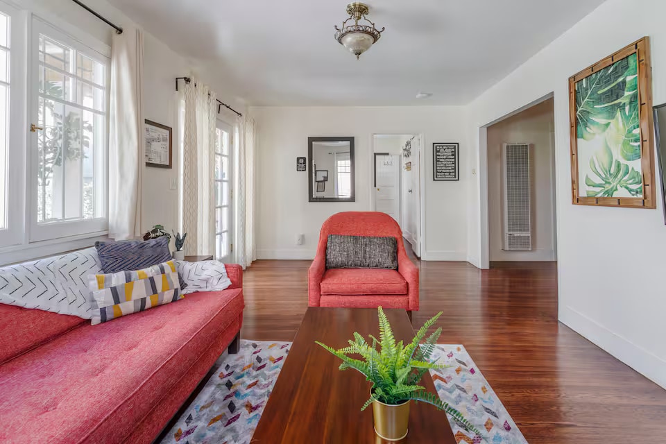 Foto principal - 5124 3/4 De Longpre Ave