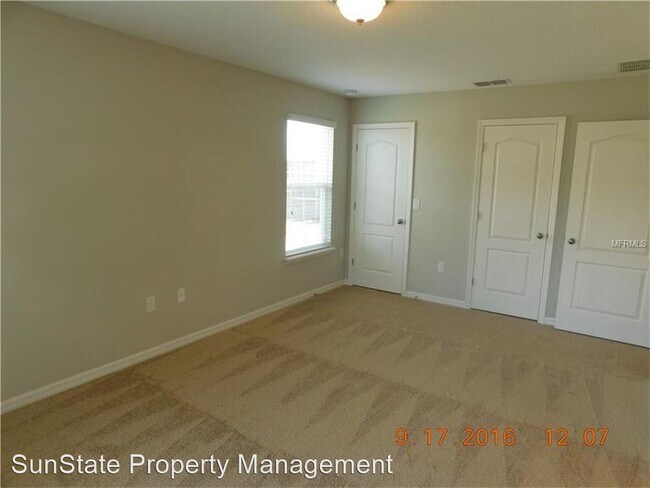 Building Photo - 3 br, 2.5 bath House - 116 Carmichael Way