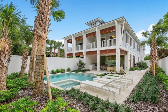 Building Photo - 909 Bond Way