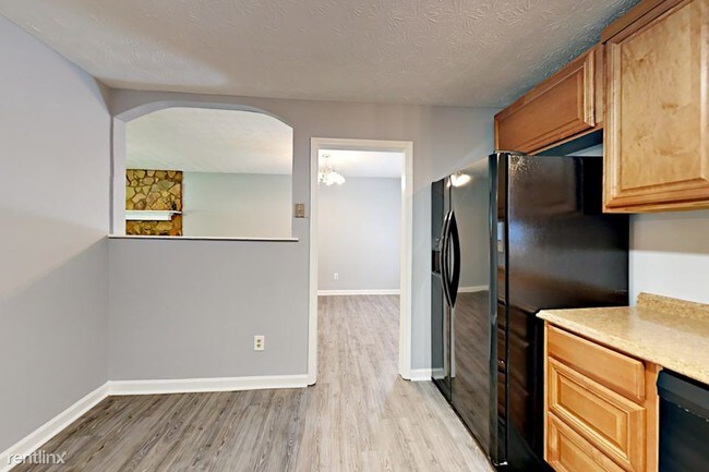 Building Photo - 3680 Ashley Woods Dr
