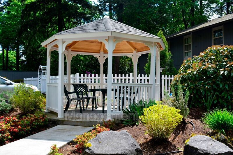 15901 Quarry Rd Unit 5, Lake Oswego, OR 97035 Condo for Rent in Lake