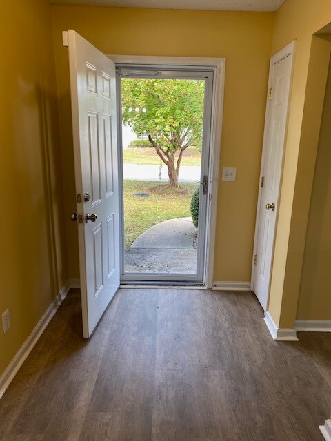 Building Photo - 225 Lawson Dr