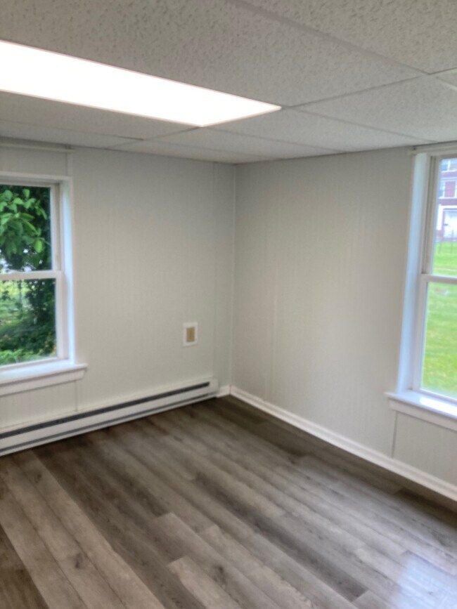 Foto del edificio - 347 1/2 Kingwood St